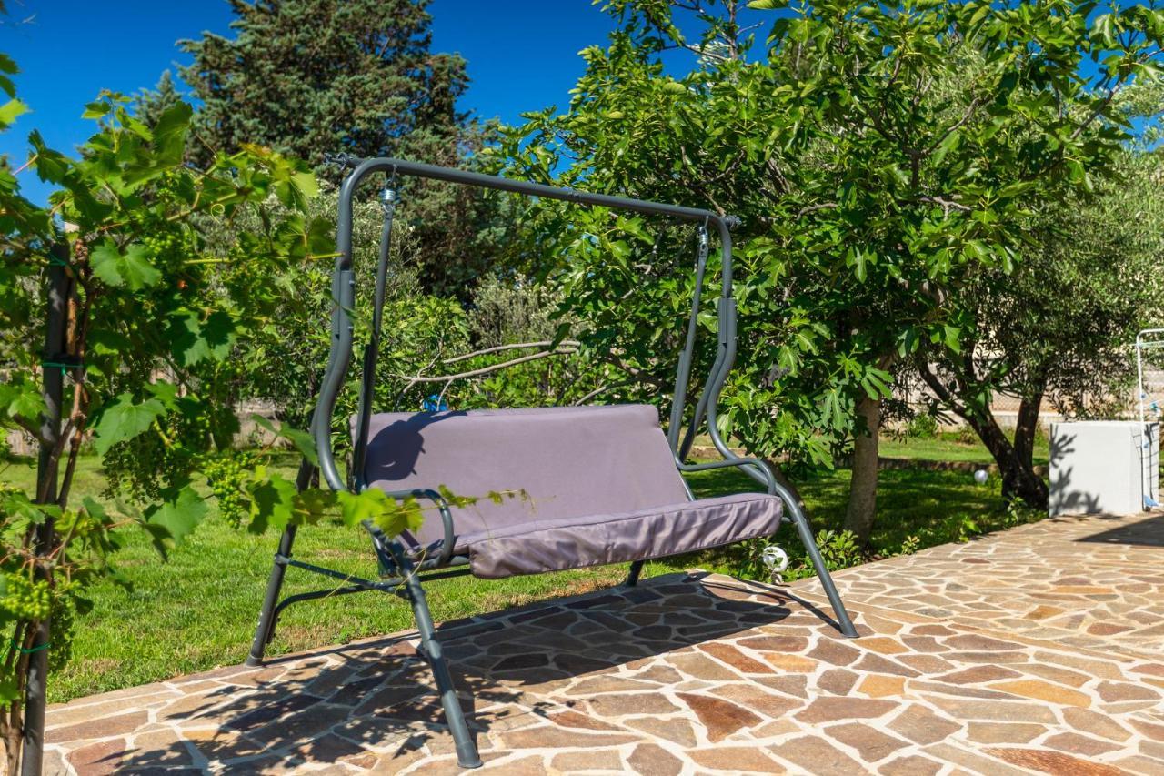 Holiday House Chill Out Loborika Pula 6 Persons Marčana Eksteriør bilde